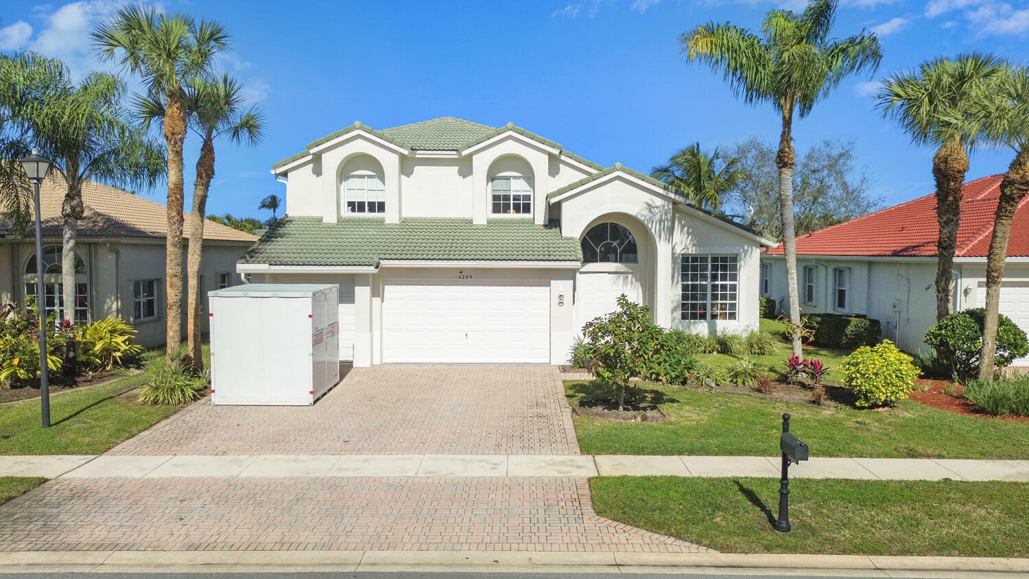 Property Photo:  4209 Bahia Isle Circle  FL 33449 