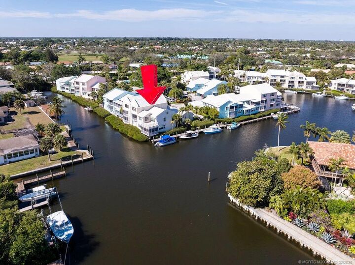 Property Photo:  3901 SE Saint Lucie Boulevard 16  FL 34997 