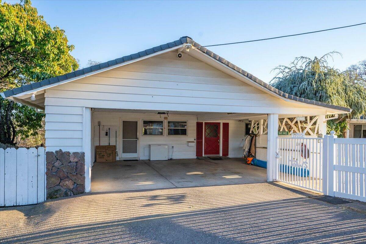 Property Photo:  13815 Ide Adobe Lane  CA 96080 