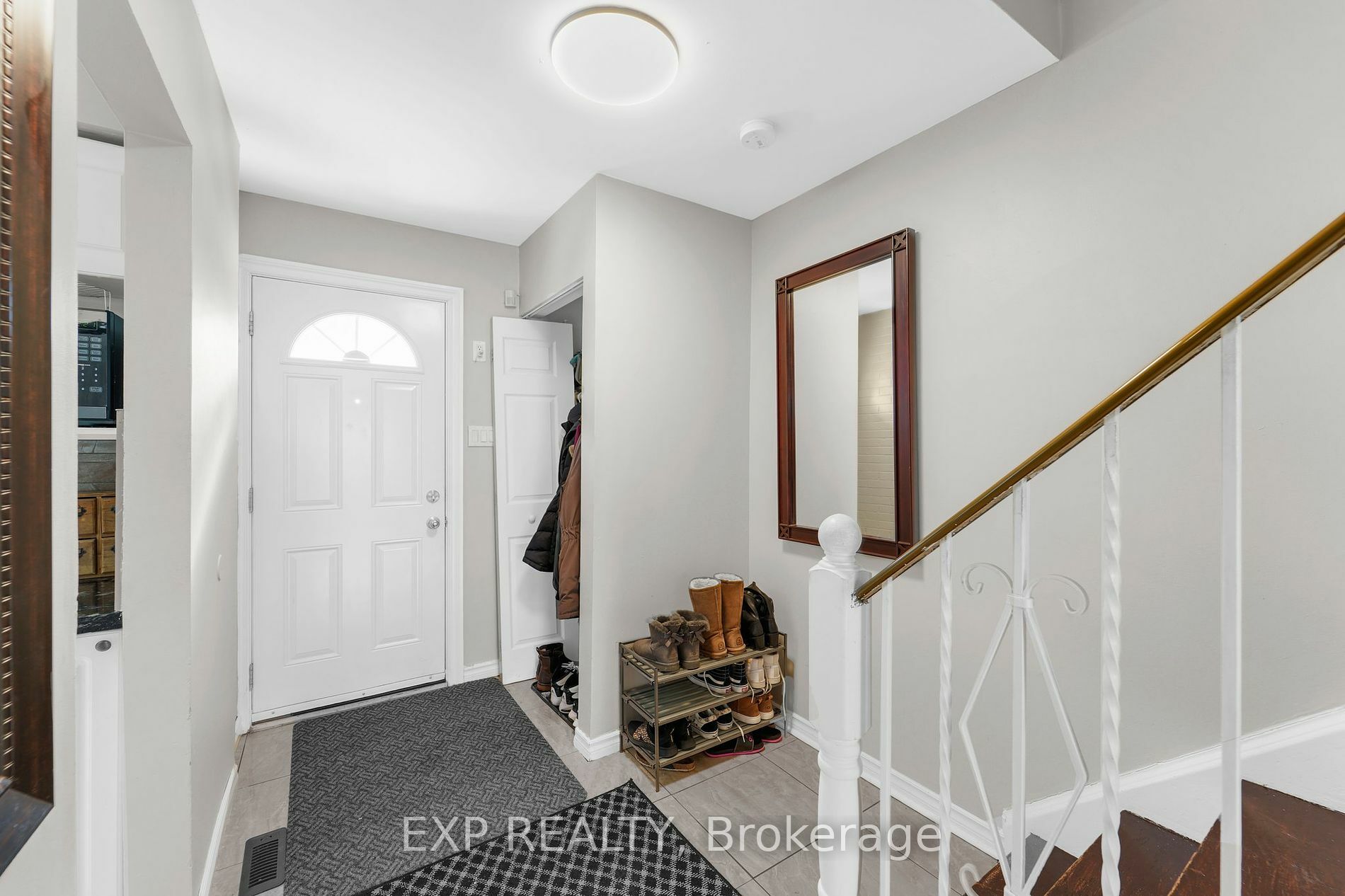 Property Photo:  1235 Radom St 57  ON L1W 1J3 