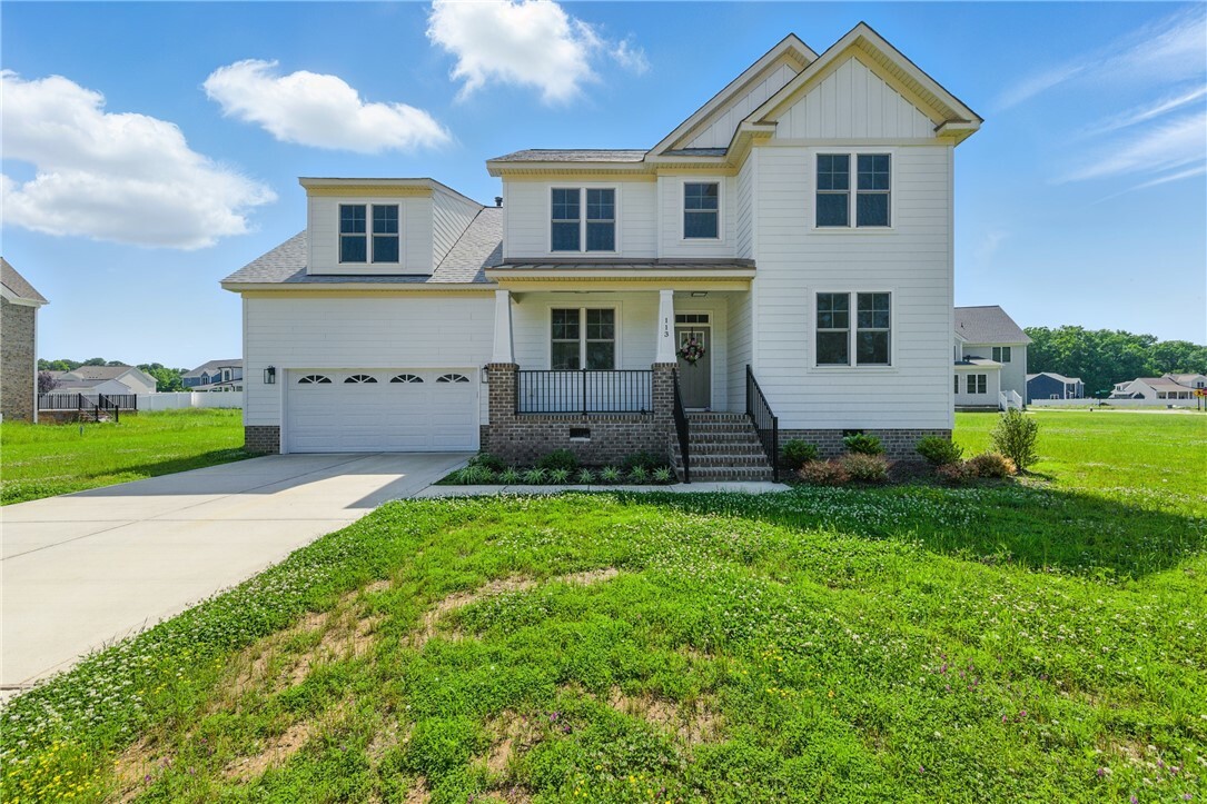 Property Photo: 113 Goffigans Trace VA 23693
