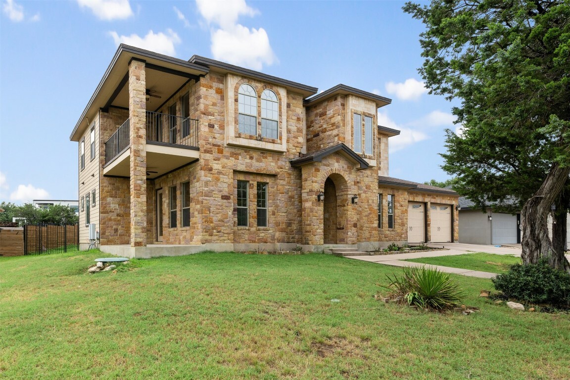 Property Photo:  506 Lakeland Circle  TX 78645 