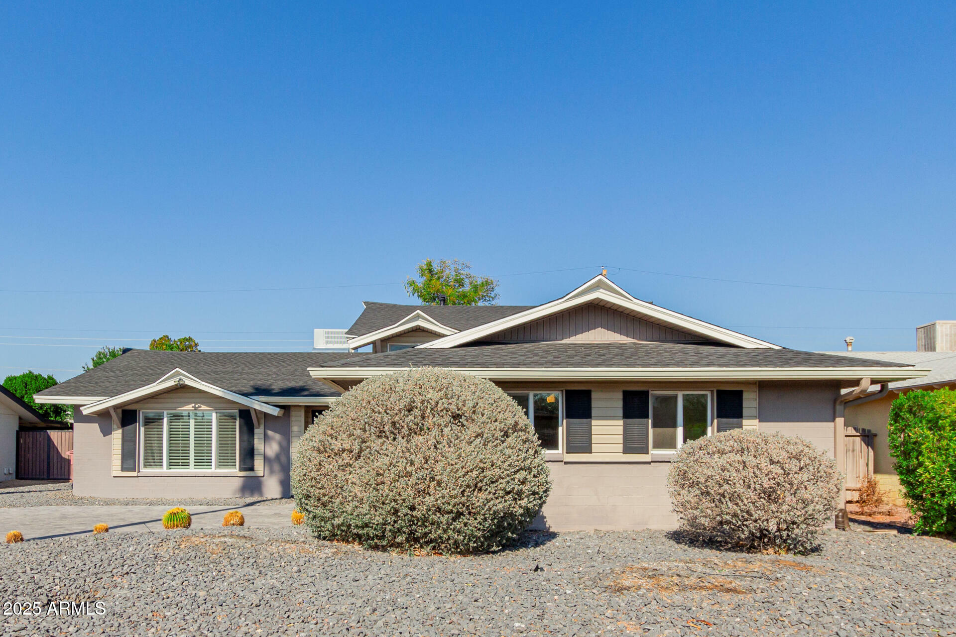 Property Photo:  8614 E Valley View Road  AZ 85250 