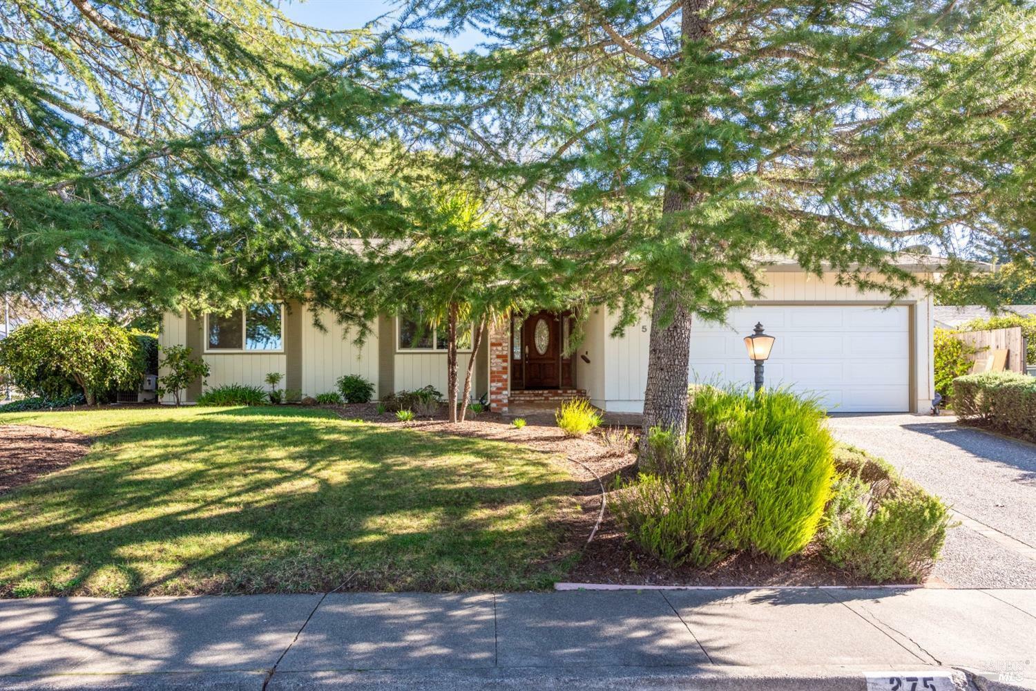 Property Photo:  275 Oak Shadow Drive  CA 95409 