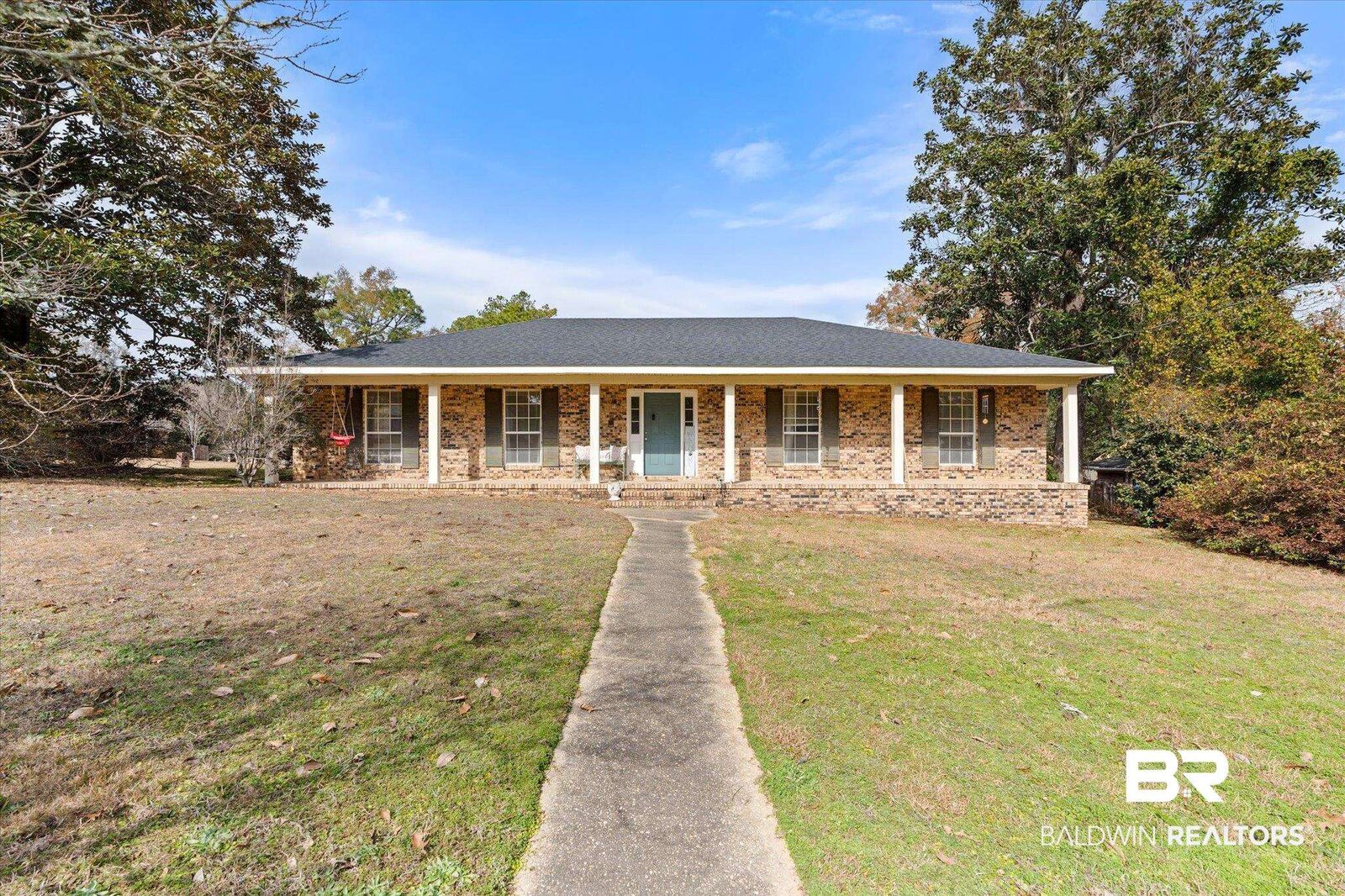 Property Photo: 163 Country Club Drive AL 36526