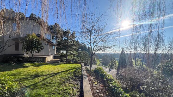2388 SW Marine Drive — photo 1