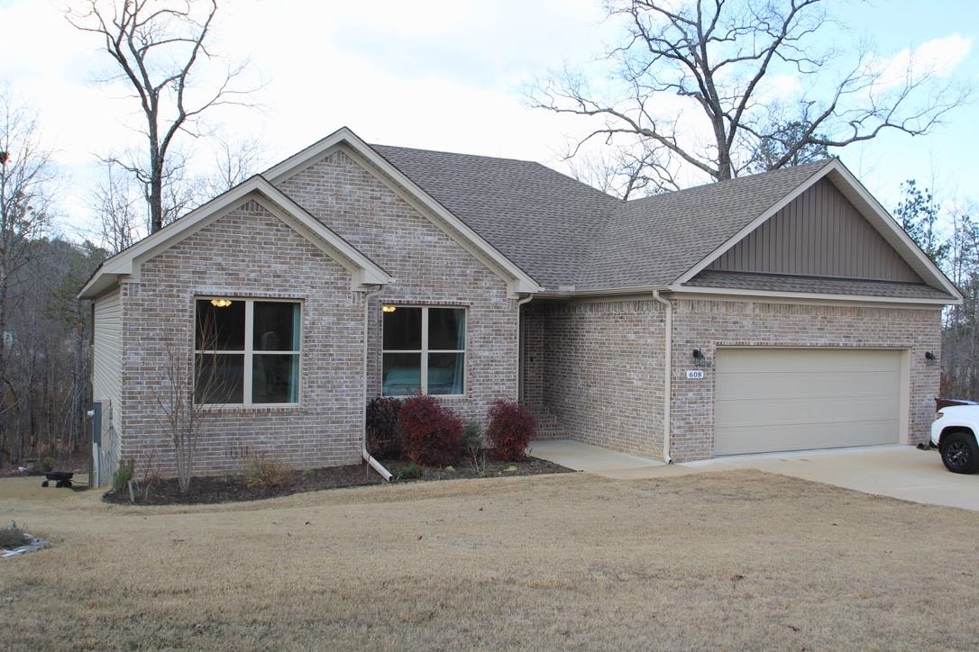 Property Photo:  608 Lucy Ln  AR 72002-7053 