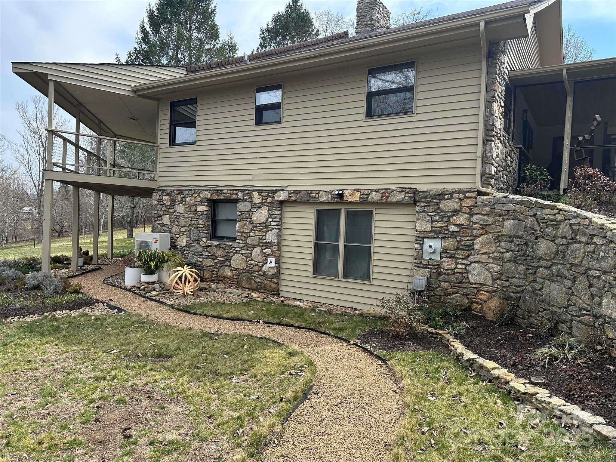 56 Donna Lane  Alexander NC 28701 photo