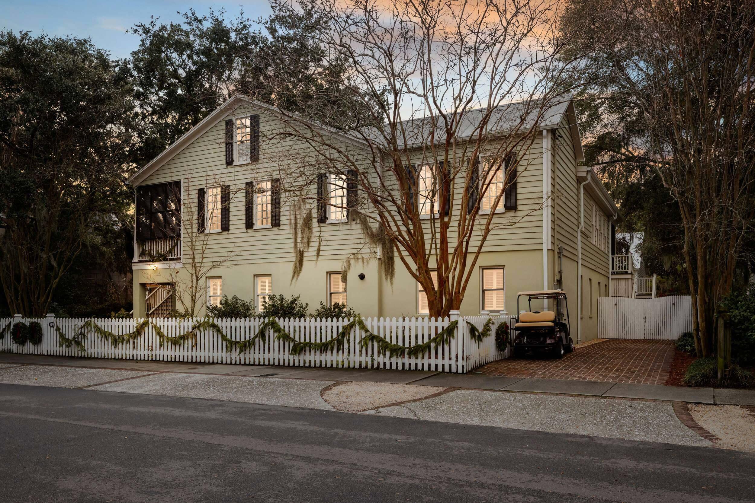 209 Bennett Street  Mount Pleasant SC 29464 photo