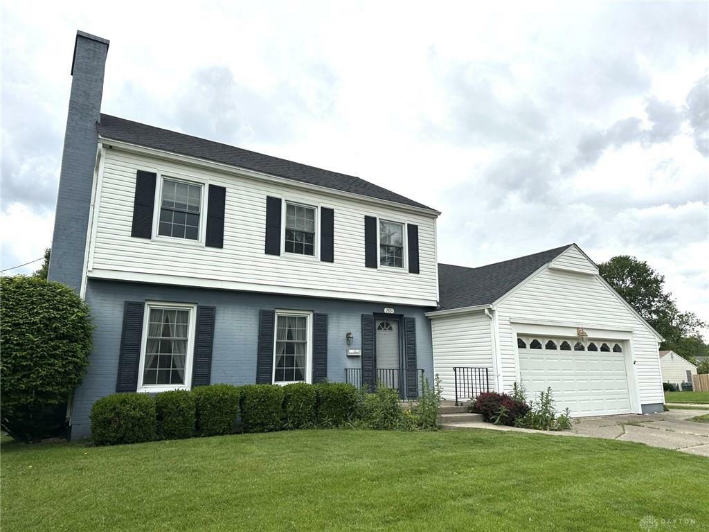 Property Photo:  2831 Wellsford Drive  OH 45503 