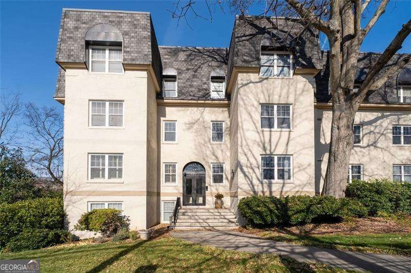 Property Photo: 1230 Piedmont Avenue NE 405 GA 30309