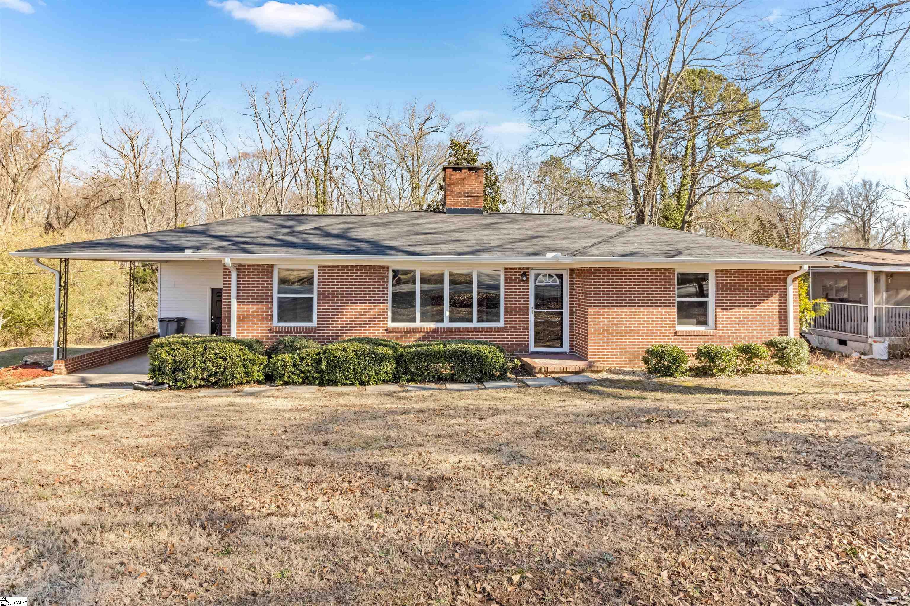 Property Photo: 183 Oakvale Drive SC 29673