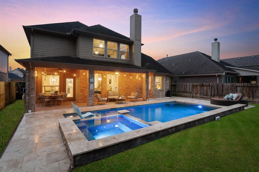 Property Photo:  122 Deerfield Meadow Drive  TX 77384 