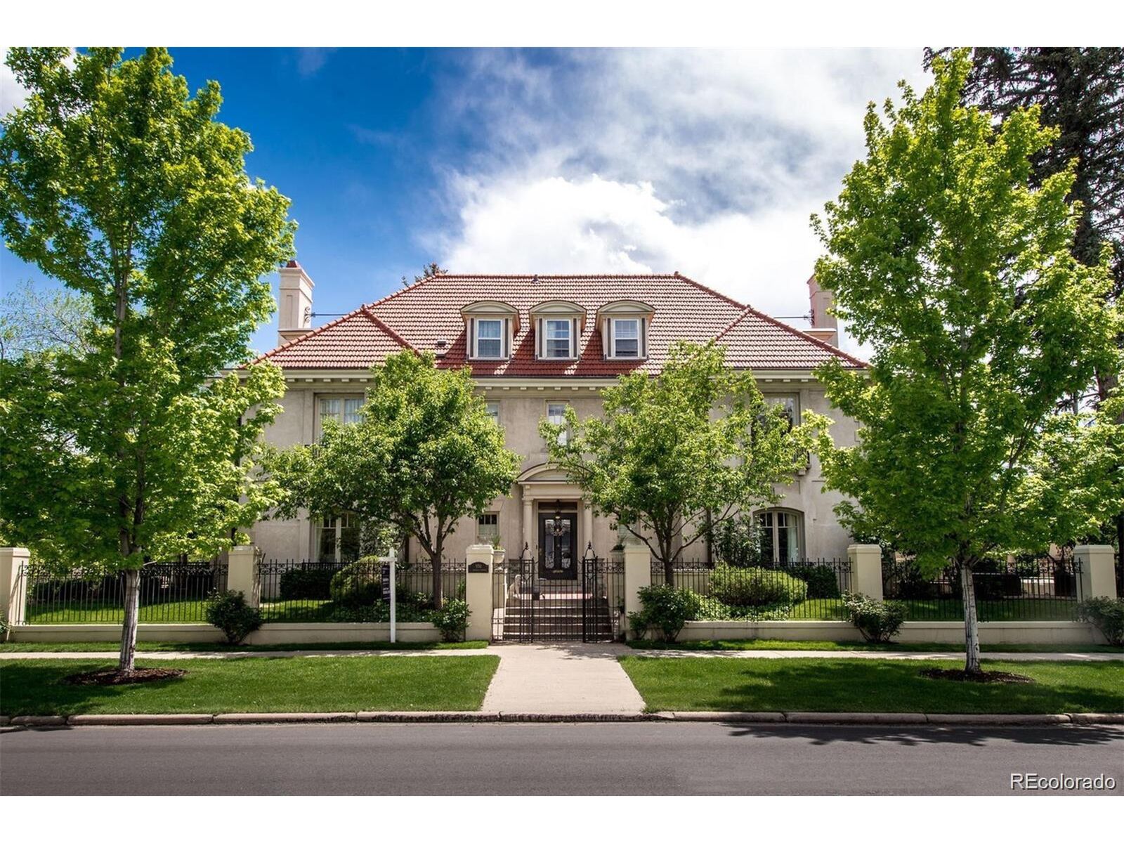 Property Photo:  930 E 7th Ave  CO 80218 