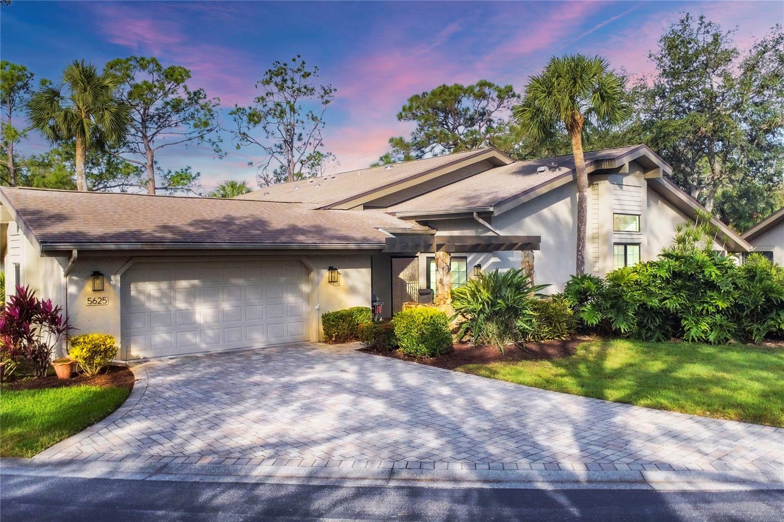 5625 Pipers Waite 9  Sarasota FL 34235 photo