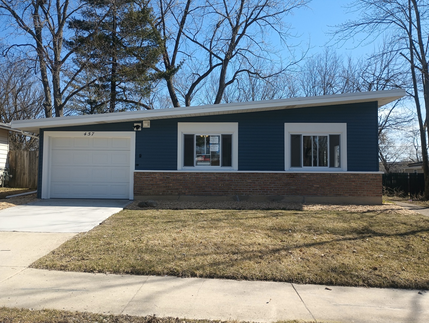 Property Photo: 457 Tomahawk Street IL 60466