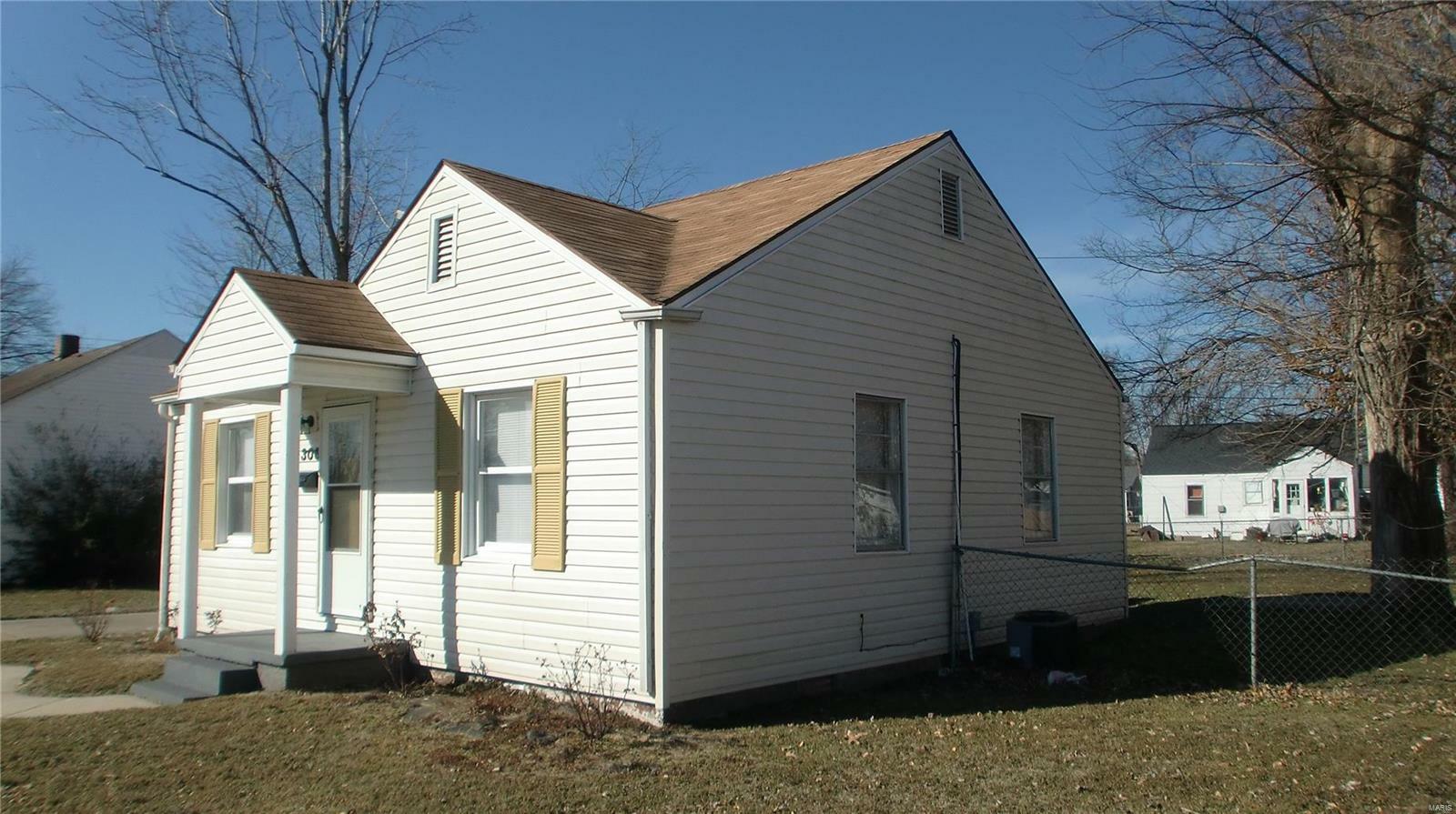 Property Photo:  306 Virginia Street  MO 63801 