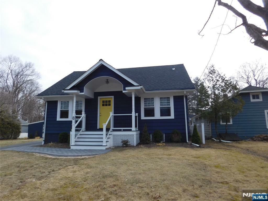 Property Photo: 8 Edgewood Avenue NJ 07481
