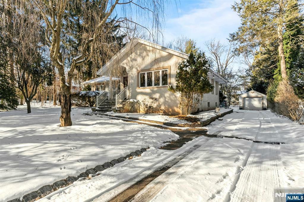 Property Photo:  329 Grant Avenue  NJ 07626 