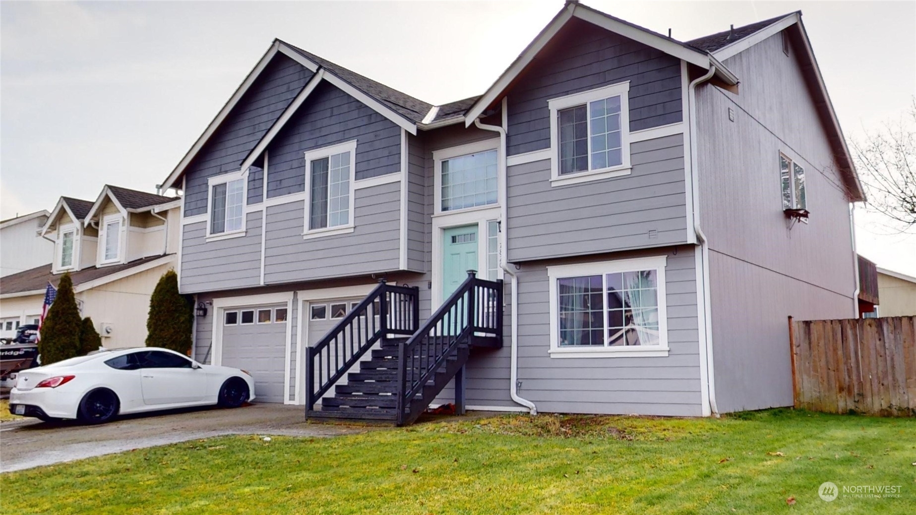 Property Photo: 7820 207th Street E WA 98387