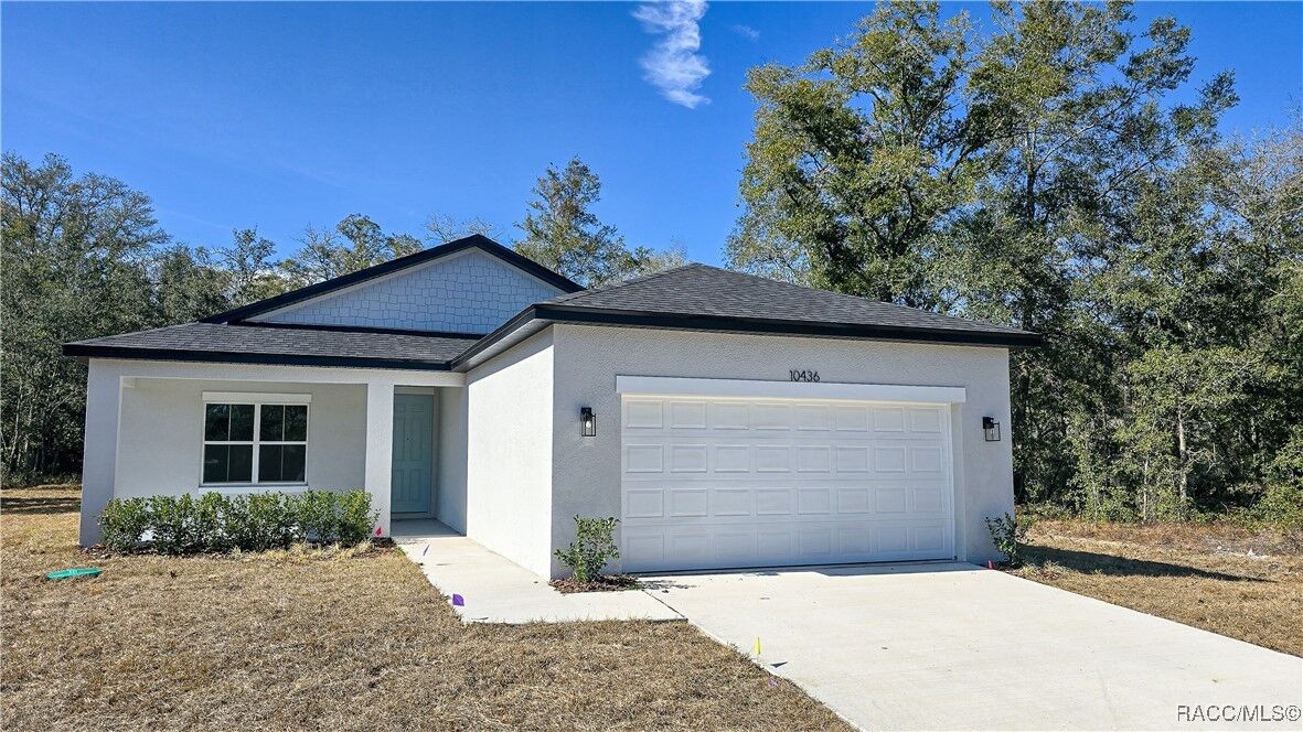 Property Photo: 10436 N Halsey Way FL 34434