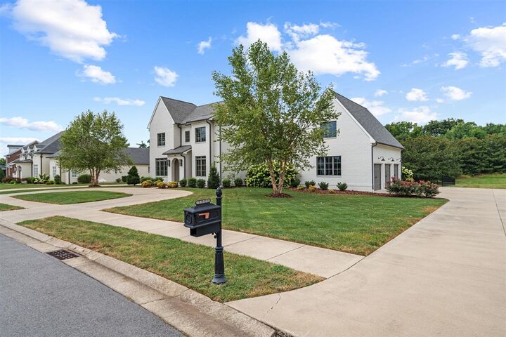 Property Photo:  1401 Drakes Ridge Lane  KY 42103 