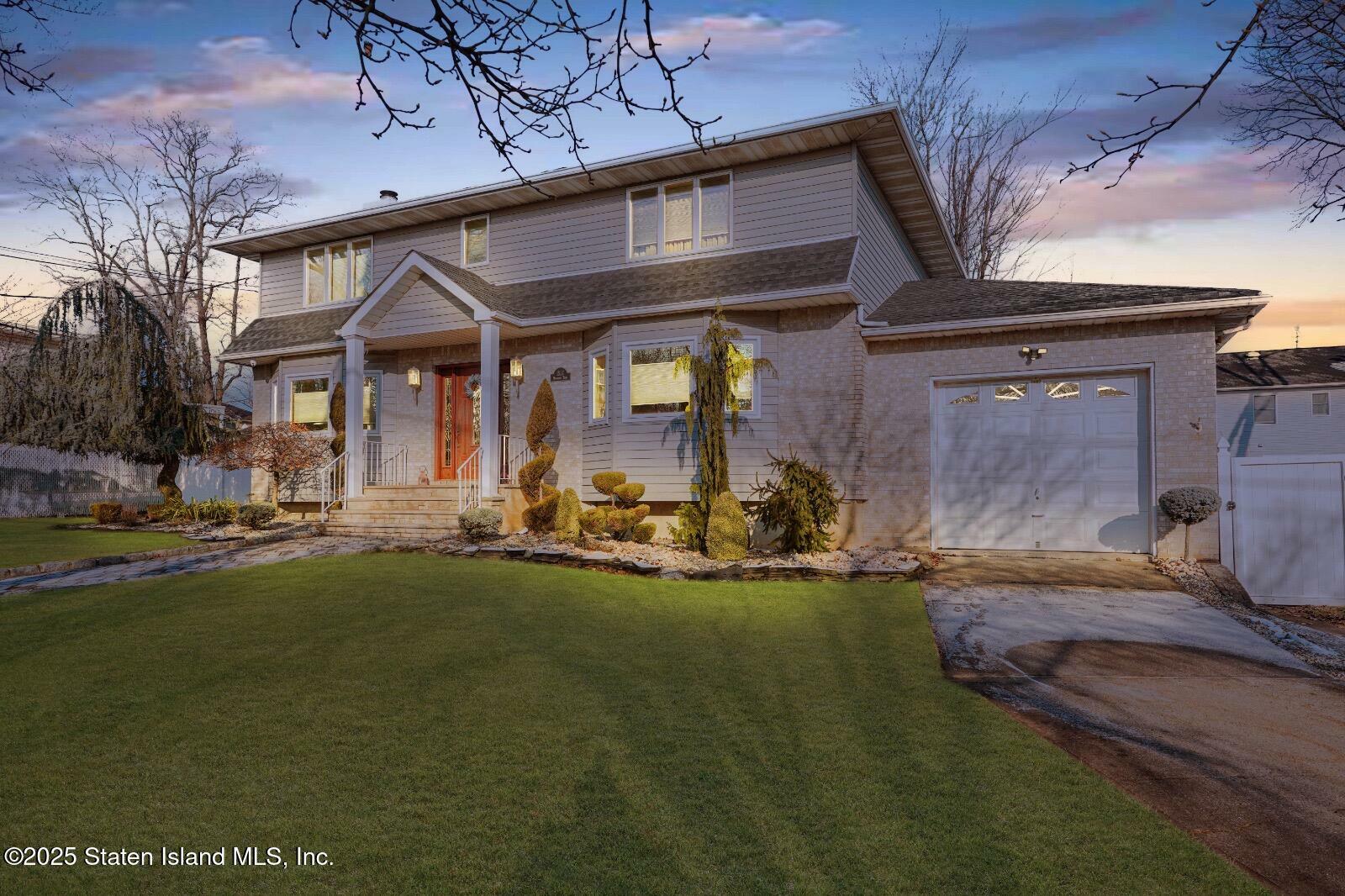 Property Photo: 1527 Woodrow Road NY 10309