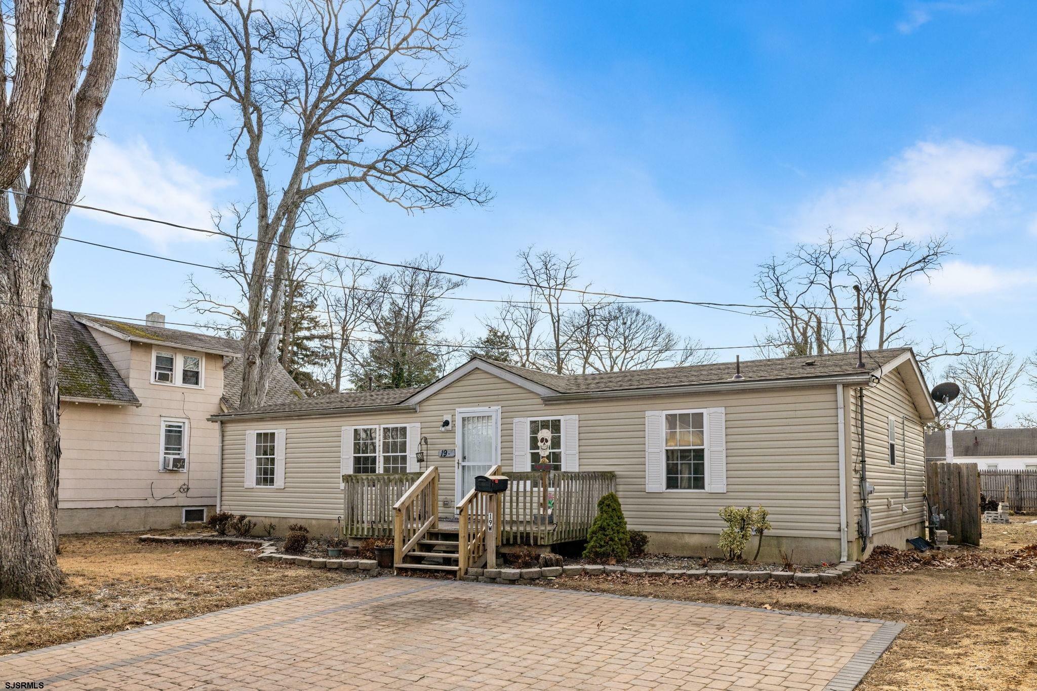 Property Photo:  19 W Lindley Ave  NJ 08232 