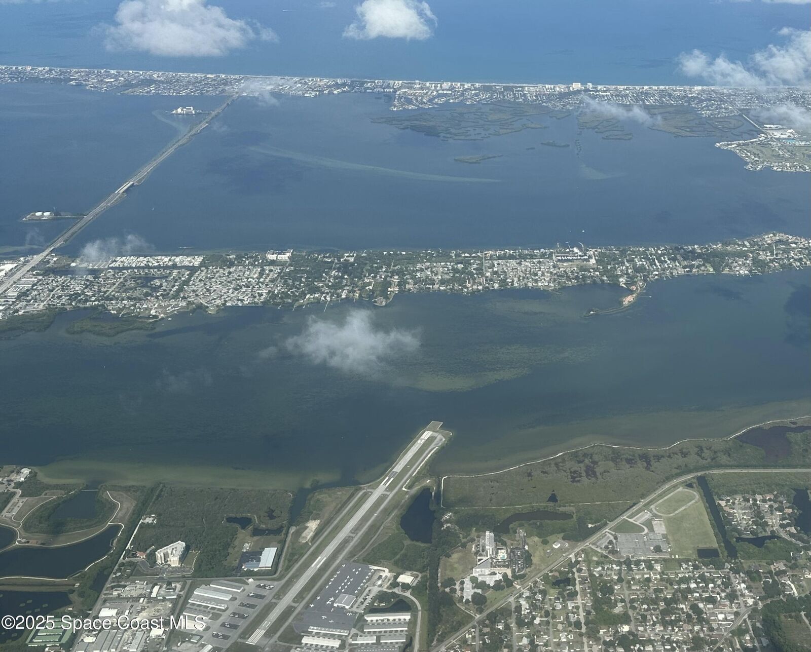 Property Photo: 735 Pilot Lane FL 32952