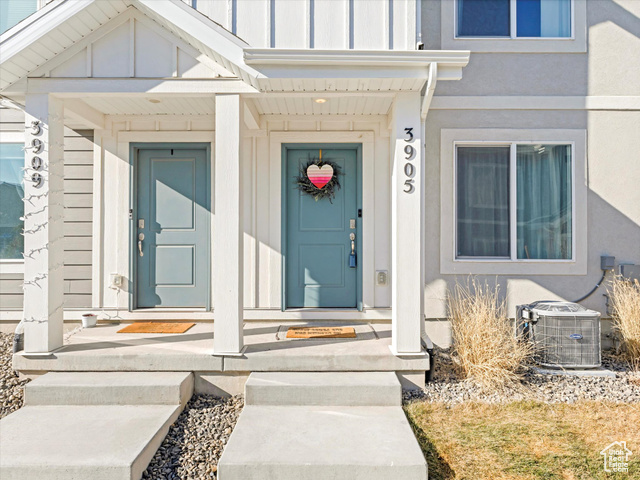 Property Photo:  3905 S Silver Bank Dr W  UT 84044 