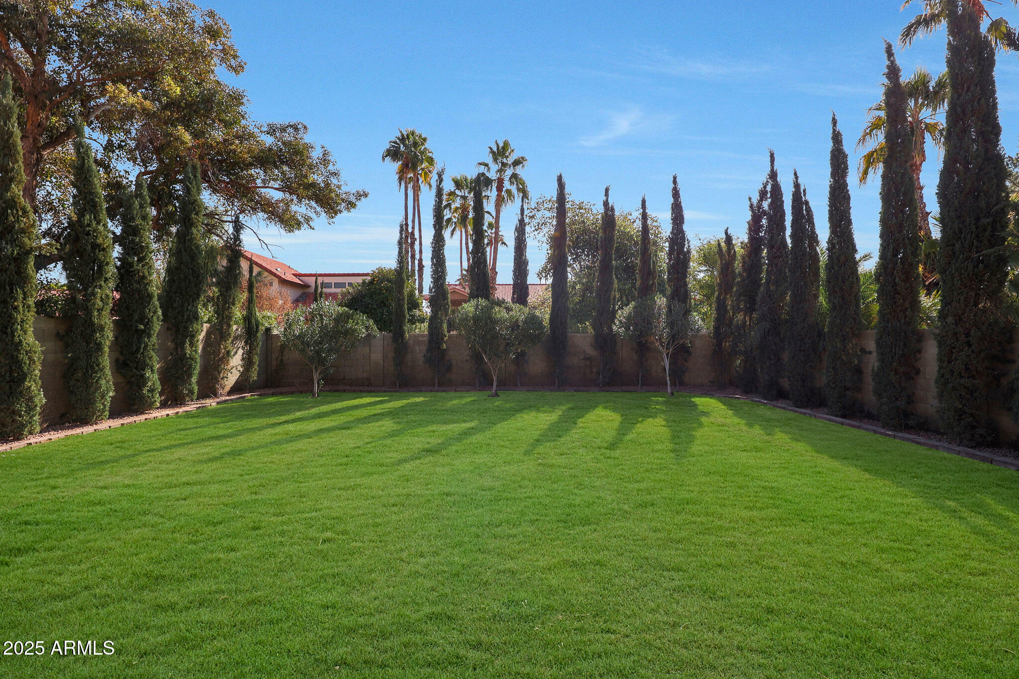 Property Photo: 1207 W Sea Bass Court AZ 85233