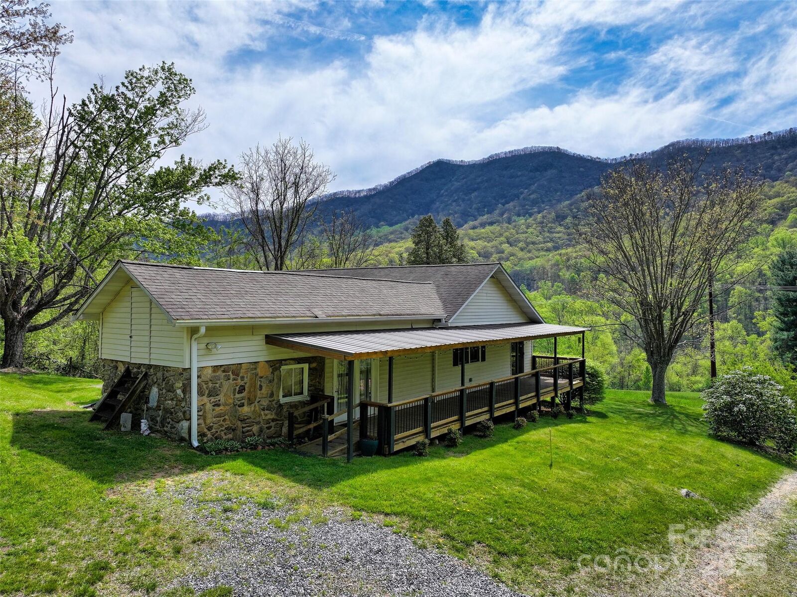 Property Photo:  1567 Newfound Road  NC 28748 