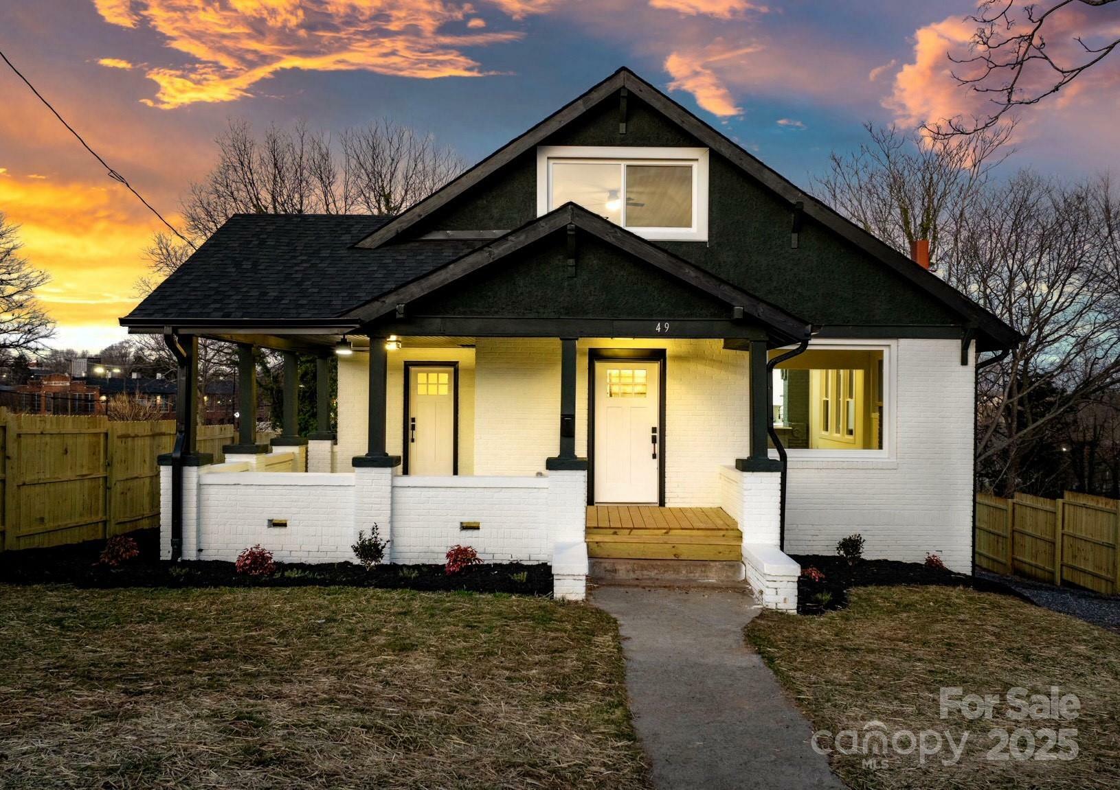 Property Photo: 49 8th Street SE NC 28602