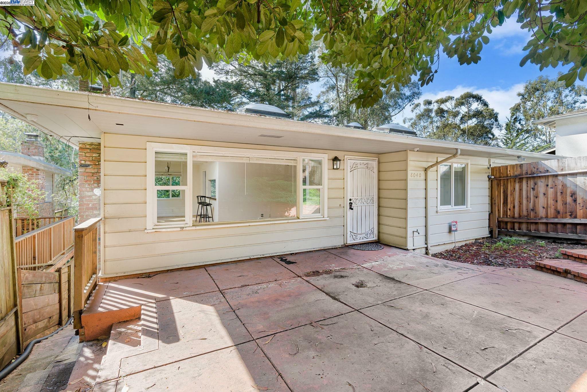 Property Photo:  8040 Shepherd Canyon Rd  CA 94611 