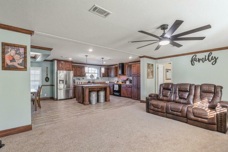 Property Photo:  4609 Welch Drive  FL 32539 