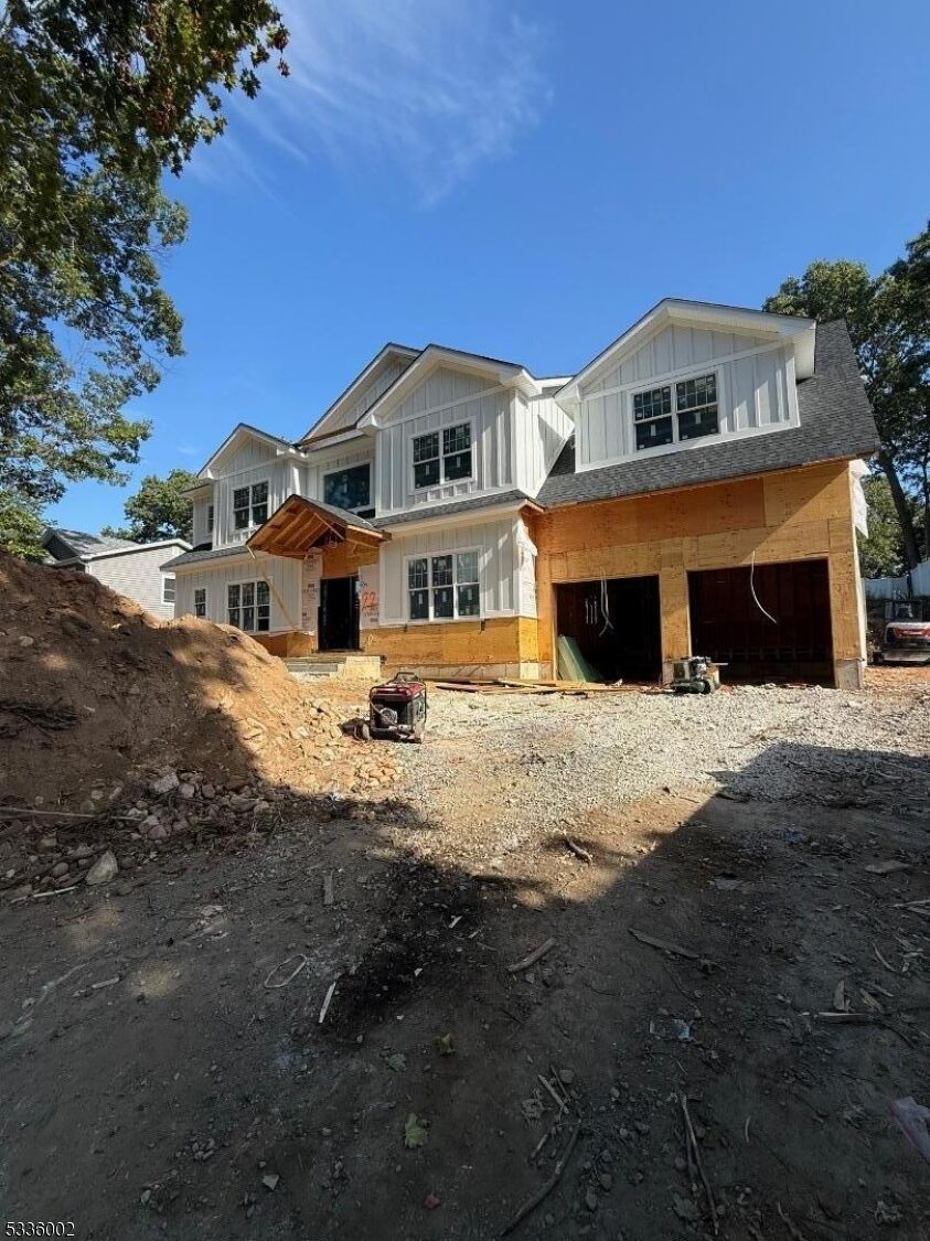Property Photo:  22 Tuxedo Dr  NJ 07039 