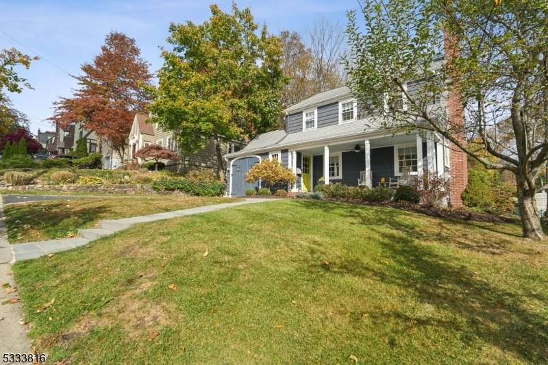 Property Photo:  5 New England Rd  NJ 07040 