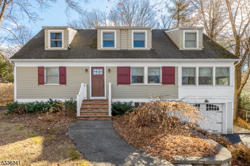 Property Photo:  14 Honeyman Pl  NJ 07922 