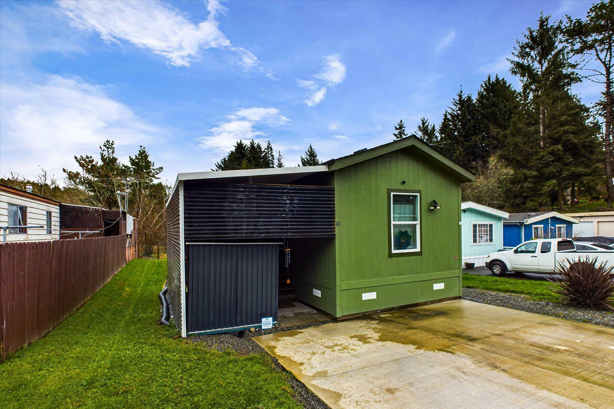 Property Photo:  700 Sea Avenue 10  CA 95503 