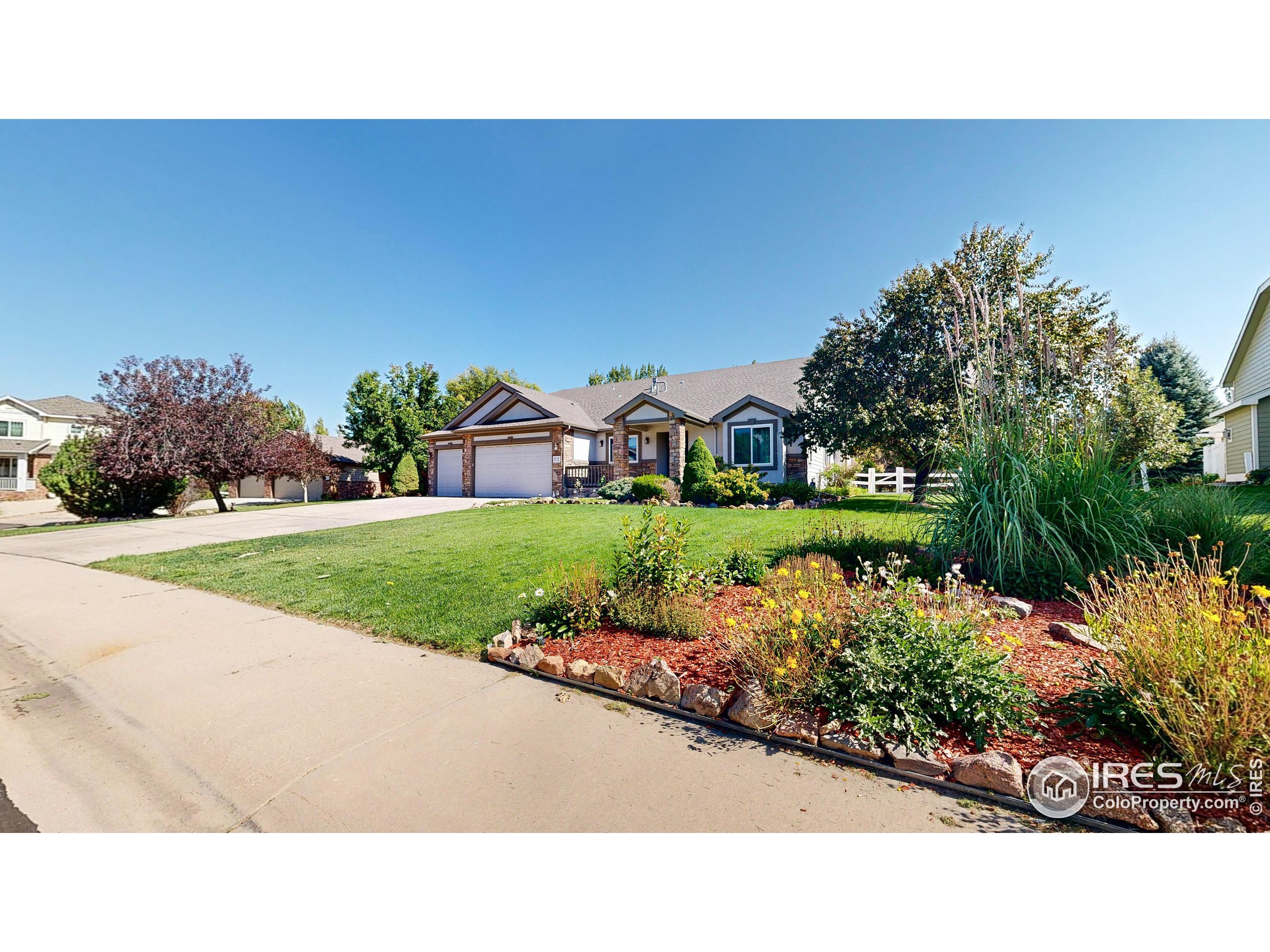Property Photo: 8012 N Louden Crossing Ct CO 80528