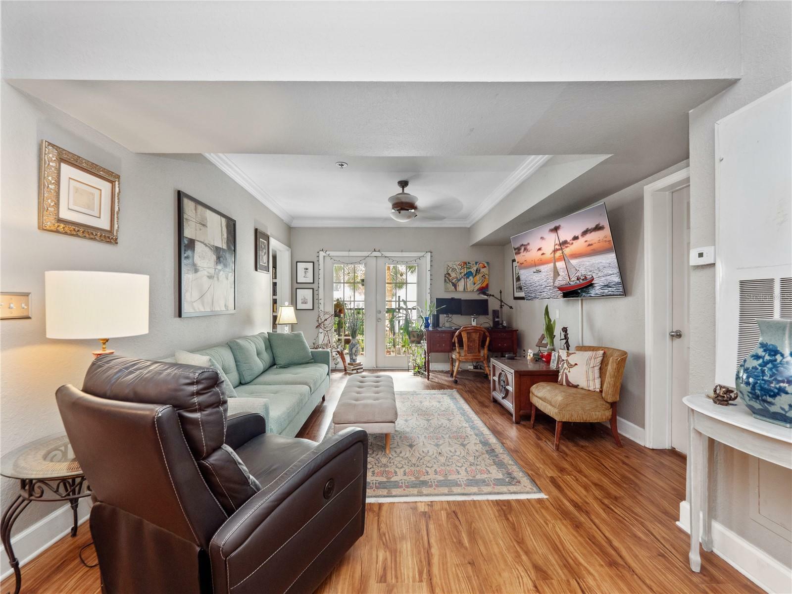 Property Photo: 204 E South Street 2052 FL 32801