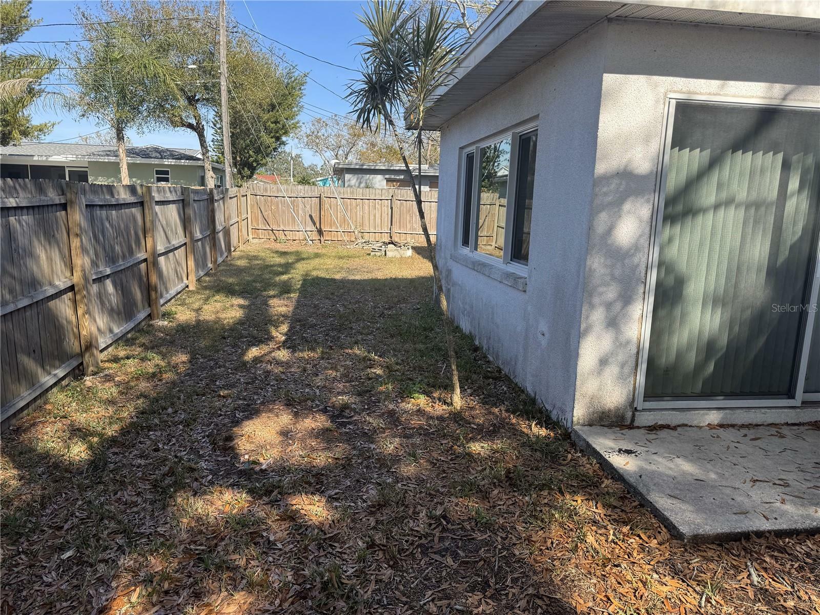 Property Photo:  2040 Pine Ridge Drive  FL 33763 