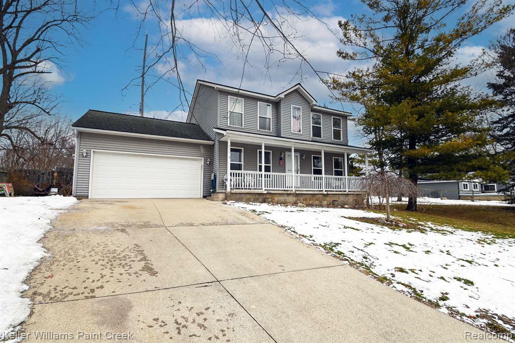 Property Photo:  2998 Barkman Drive  MI 48329 2526 