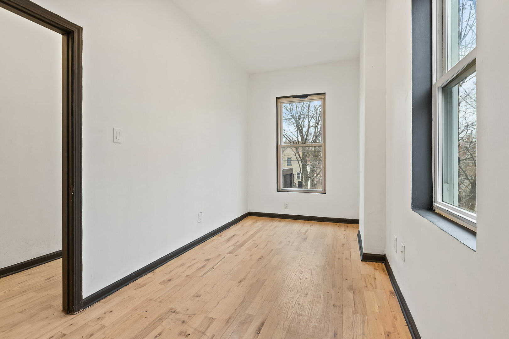 Property Photo:  6933 S Carpenter Street 2  IL 60621 