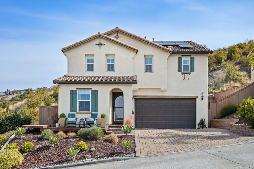 Property Photo:  1759 Avenida Regina  CA 92069 