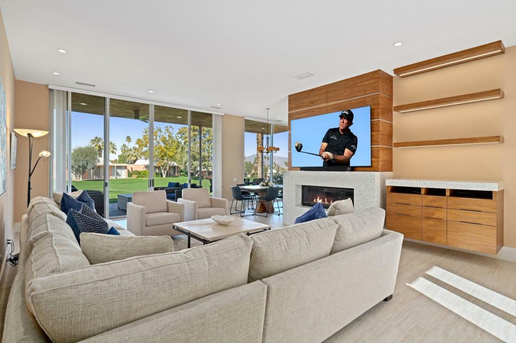 Property Photo: 47426 Rabat Drive CA 92260