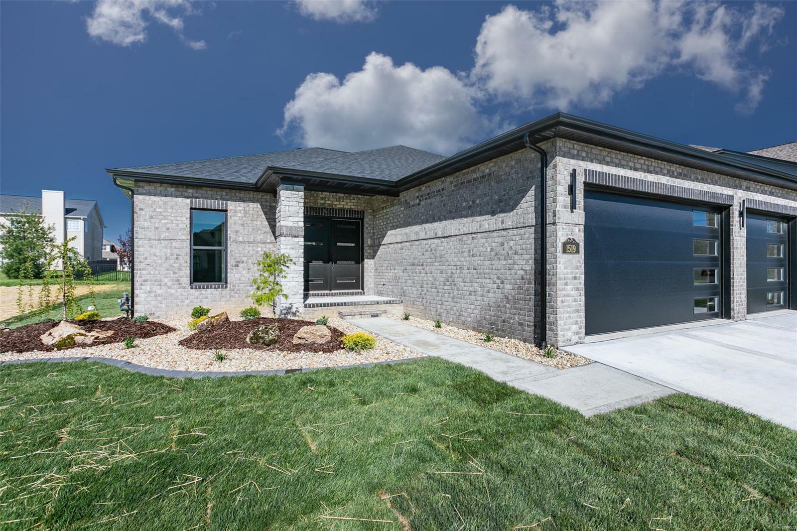 Property Photo:  1519 Oglesby Dr.  IL 62025 