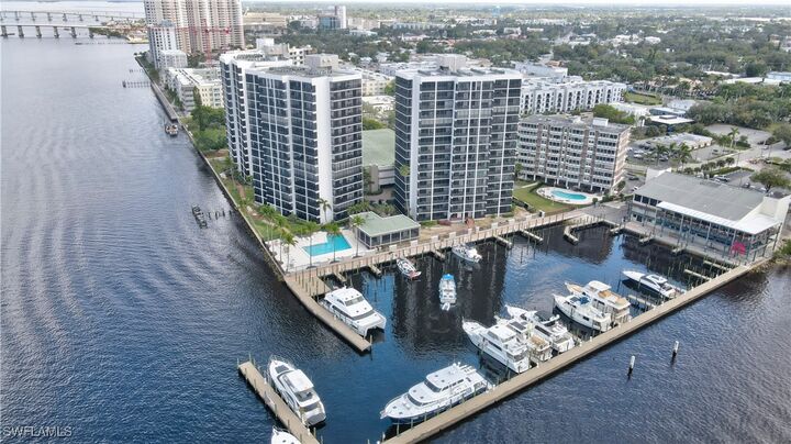 1900 Virginia Avenue 103  Fort Myers FL 33901 photo