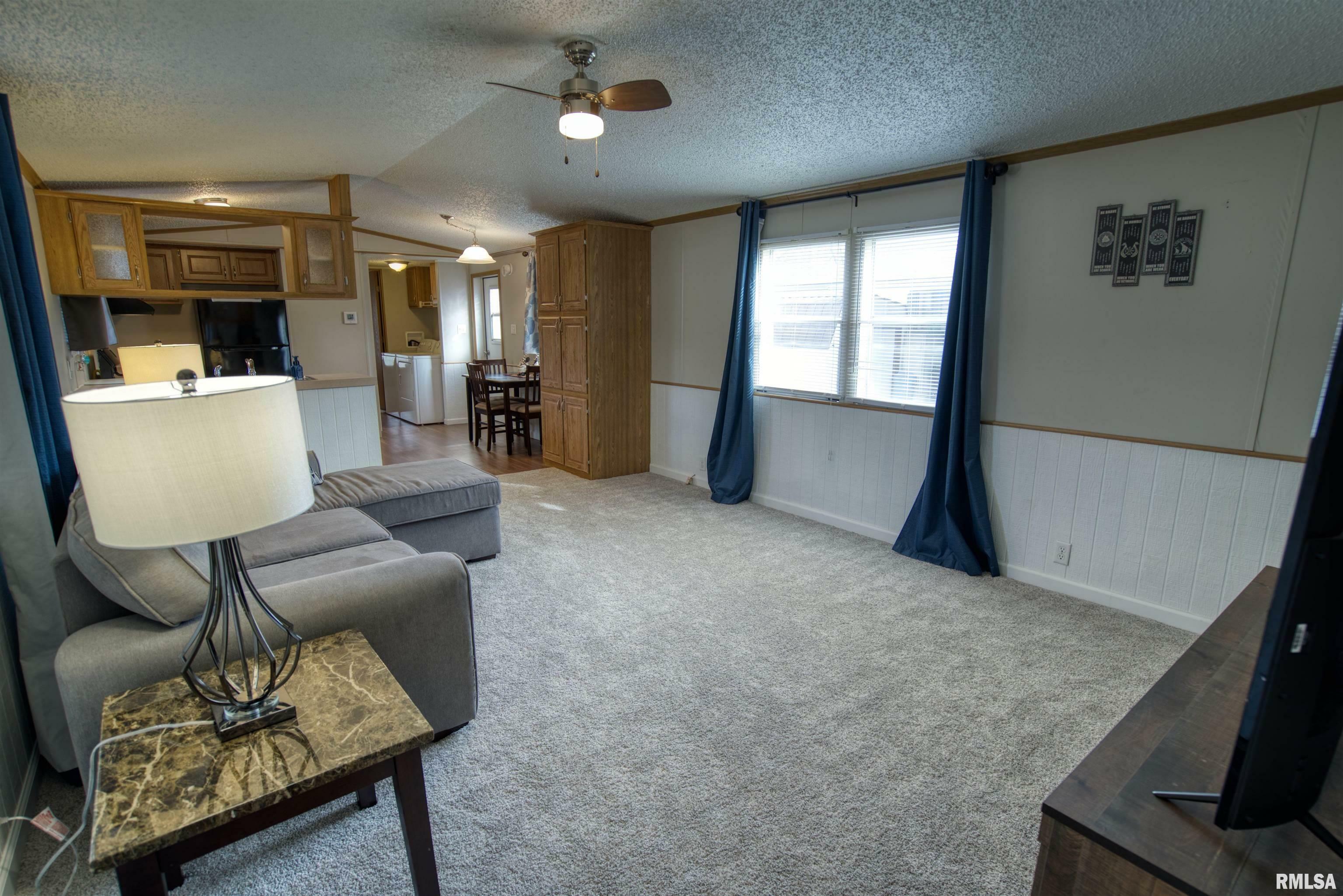 Property Photo:  117 Poplar Drive 364  IL 61550 