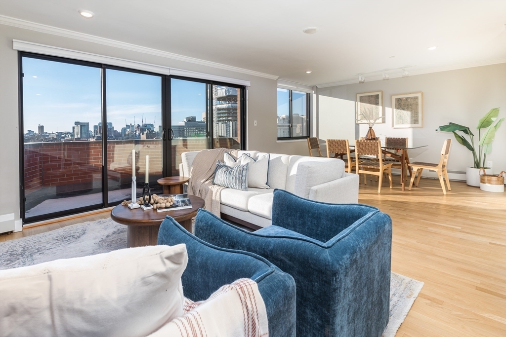 Property Photo: 34 Hancock St 7 MA 02114